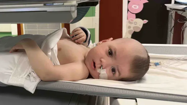 Mateo is 8 months old and fighting stage four cancer